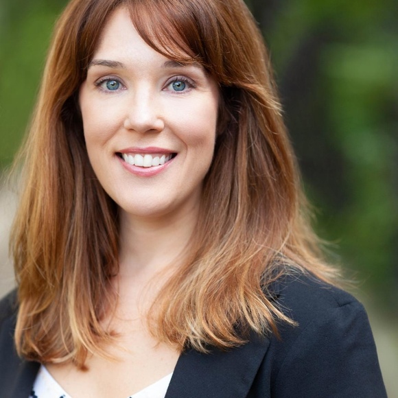 Meet your Posher, Tara - Picture 1 of 1